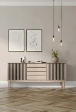 Broholm Sideboard Lameller 183x81 cm Vitoljad Ek