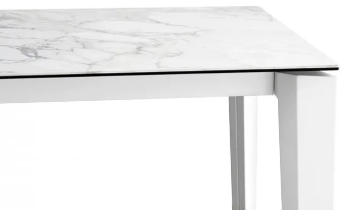 Delta Matbord Marmor 220 cm
