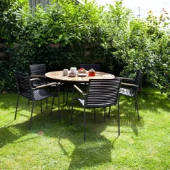 Ellen och Mood Trädgårdsmöbelset i Teak och Aluminium Antracit 1 Bord + 4 Stolar