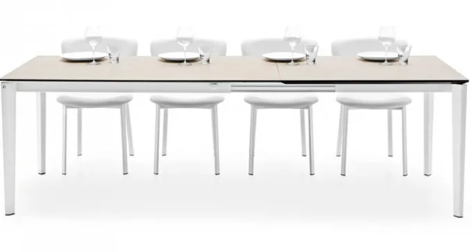 Pentagon Fast Matbord 160 cm