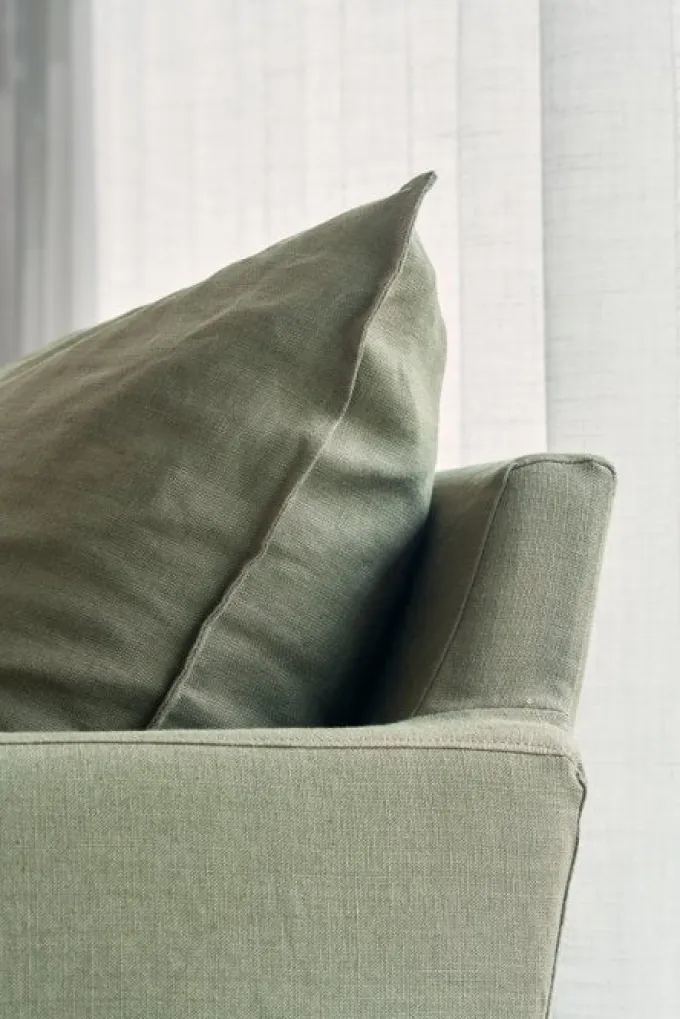 Sally 3-Sits Soffa